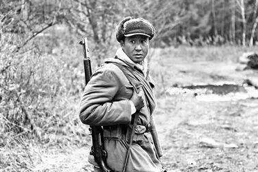 志愿军“神枪手”：用1条枪33天毙敌214人