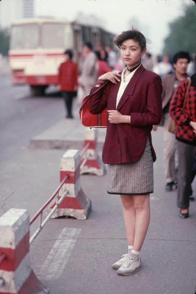 九十年代的穿衣风格图片