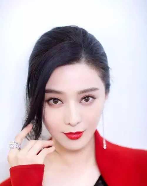 圈内相貌最标志的中国美人 这几人要是站在一起 那