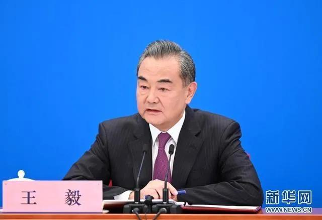 100分钟27个问题！王毅外长记者会再创纪录